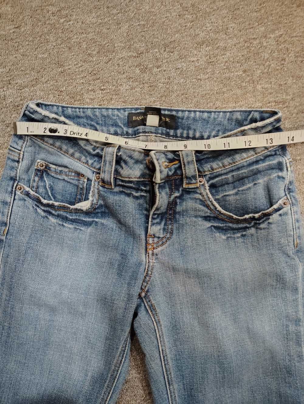 Banana Republic Women's Blue Denim Bermuda Shorts 0 98% Cotton Cuffed Hem